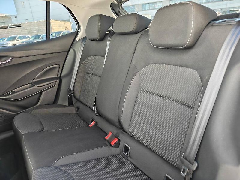 Škoda Fabia Top Selection 7DSG 1,0TSI - fotka 8 z 22