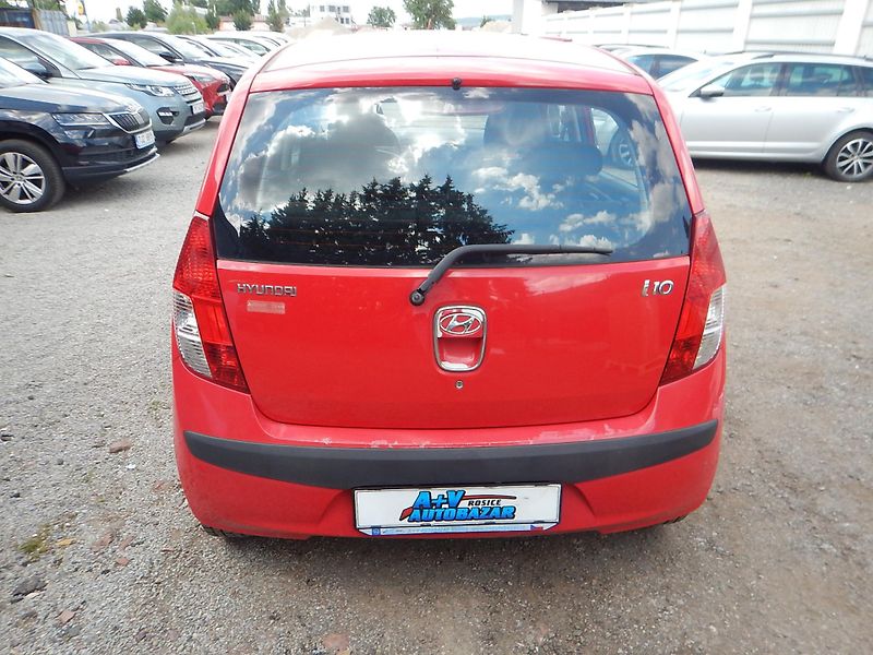 Hyundai i10 1.1, ČR, 1. MAJ. - fotka 7 z 23