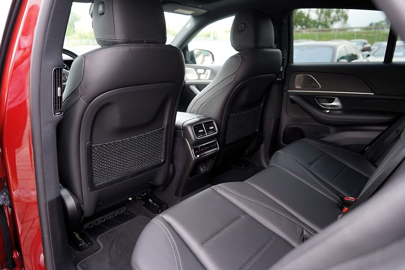Mercedes-Benz GLE 400d 4Matic/AMG/21/ČR - fotka 34 z 48