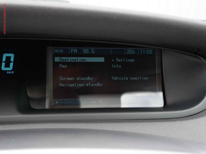 Renault Grand Scénic (2007) 1.5 dCi, AC, temp - fotka 17 z 19