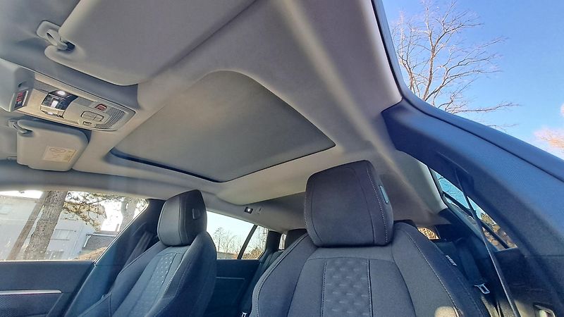 Peugeot 508 1.5 SW BlueHDi 130 S&S - fotka 26 z 27