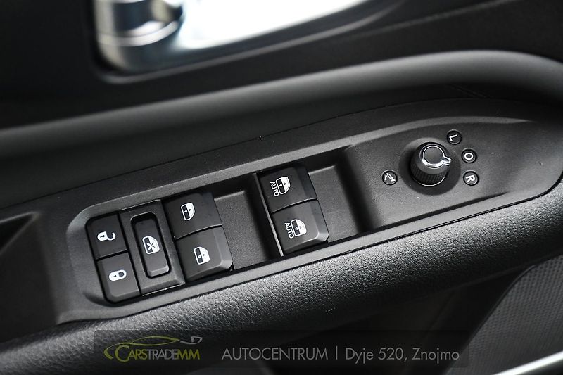 Jeep Compass 1.5l GSE T4 48V e-Hybrid - fotka 24 z 52