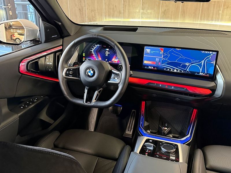 BMW X3 20d xDrive, Tažné, Harman - fotka 36 z 37