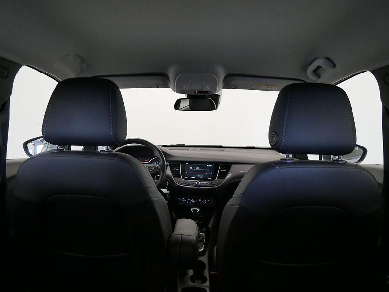 Opel Crossland - fotka 22 z 24