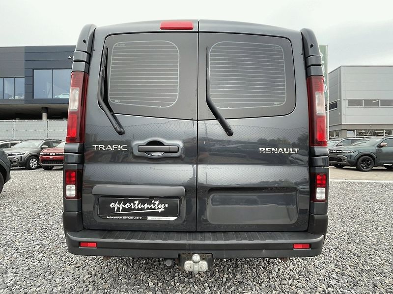 Renault Trafic (2021) 2.0 dCi,DPH,6 Míst - fotka 4 z 40