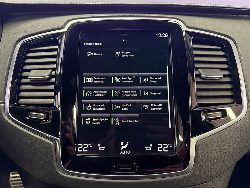 Volvo XC90 B5 AWD R-DESIGN, H&K, EL. TAŽN - fotka 16 z 32