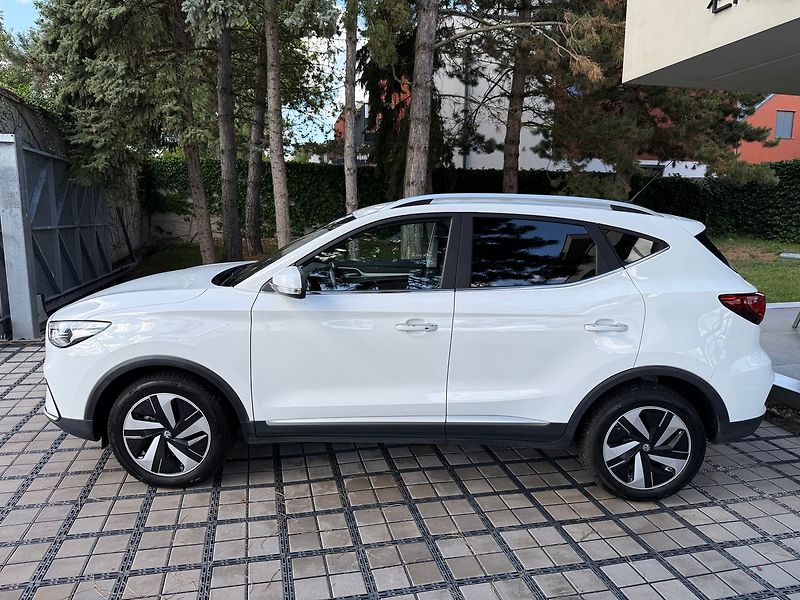 MG ZS Standart Range LFP Tažné - fotka 3 z 31