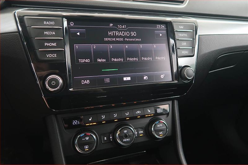 Škoda Superb (2016) 2.0 TSI, Automat, Navi - fotka 12 z 20