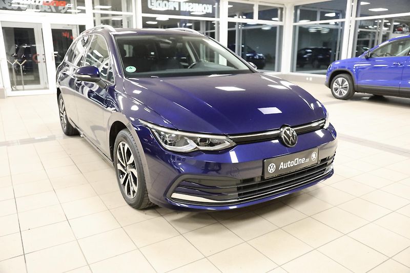 Volkswagen Golf Variant (2023) 2.0TDI LED Navi Tažné Display - fotka 2 z 31