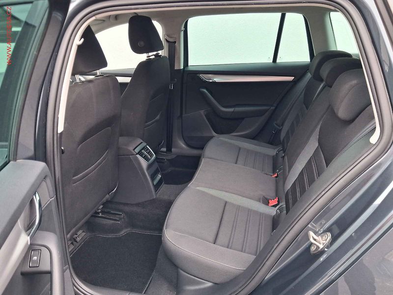 Škoda Octavia (2020) 1.5 TSi, Ambition, navi, - fotka 10 z 20