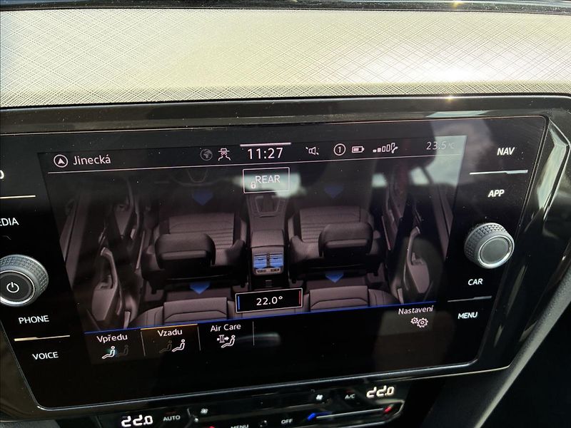 Volkswagen Passat 2,0 App Connect,Manuál,Kamera - fotka 28 z 30