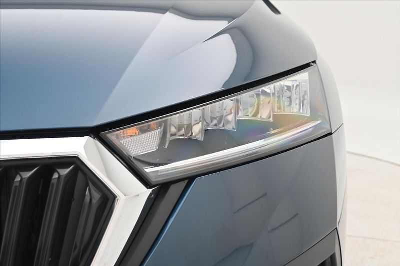 Škoda Octavia 2,0 TDI 110 kW DSG Business Zá - fotka 30 z 32