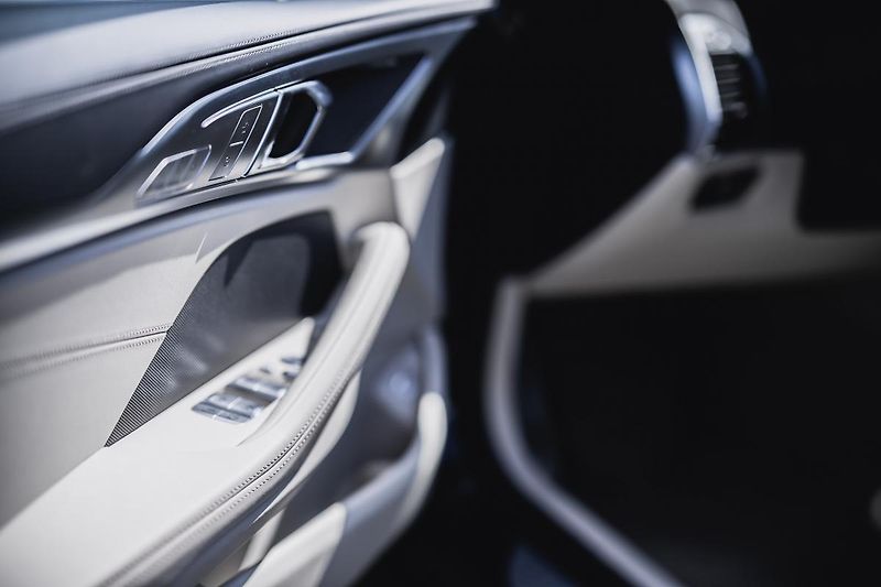 BMW Řada 8 (2022) 840i xDRIVE Gran coupé - fotka 36 z 51