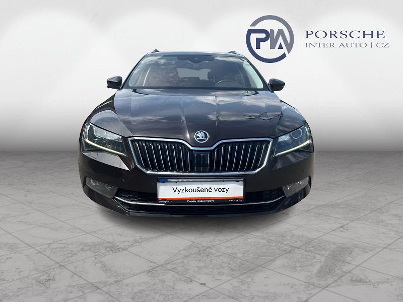 Škoda Superb Style Plus 2.0 TDI 140kw DSG 4 - fotka 4 z 26