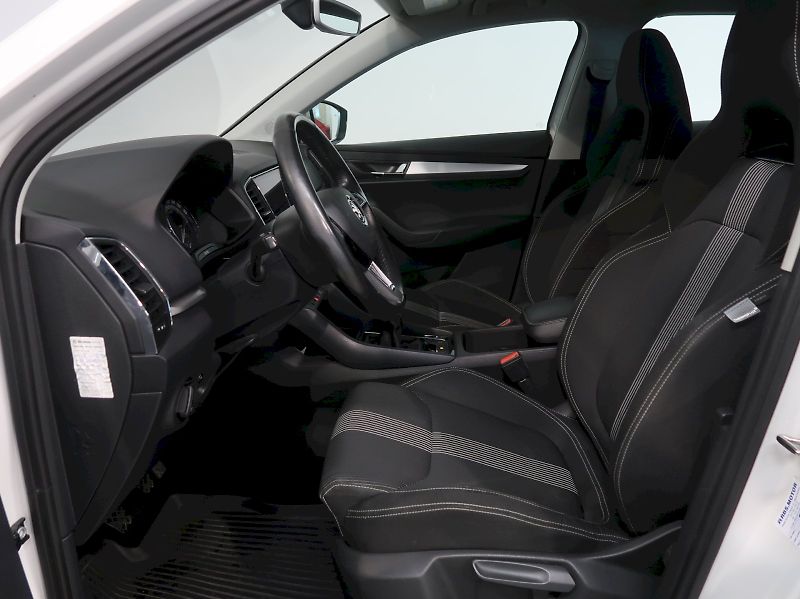 Škoda Karoq (2019) AMBITION 1.0TSI 85KW - fotka 13 z 35