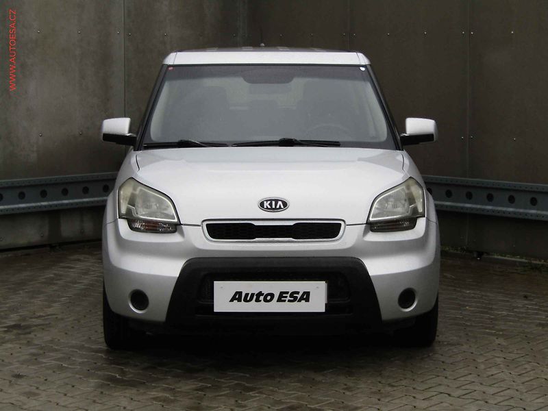 Kia Soul (2009) 1.6 i, ČR, Klima - fotka 2 z 16