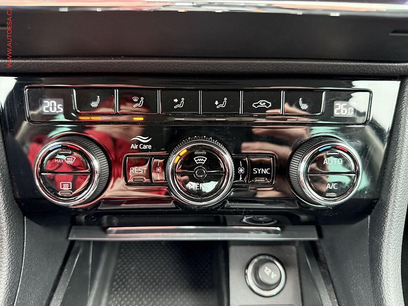 Škoda Superb (2019) 2.0TDi, 2.maj,ČR, DSG, STK10 - fotka 19 z 22