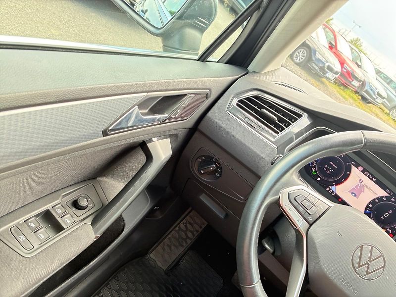 Volkswagen Tiguan (2023) LIFE 1.5TSI 110kW DSG CZ DPH - fotka 11 z 11