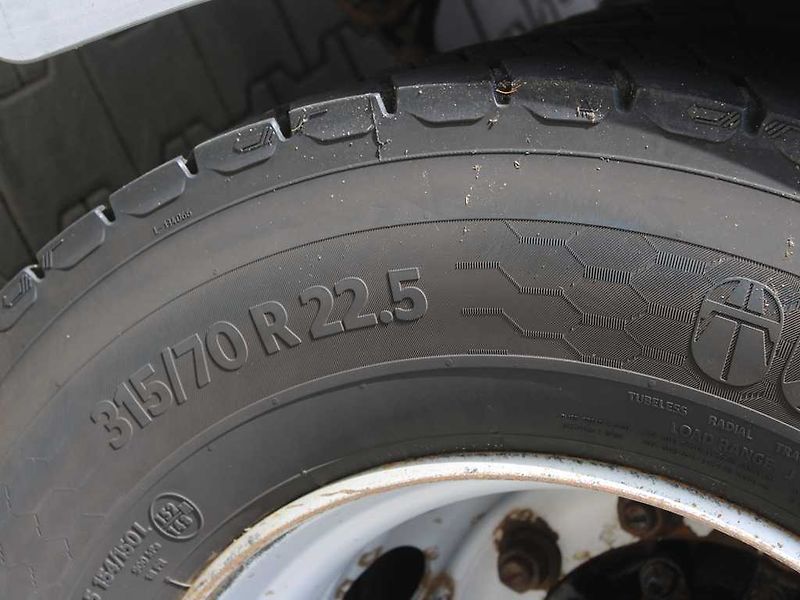 MAN TGX 18.440, EURO 6 - fotka 14 z 19