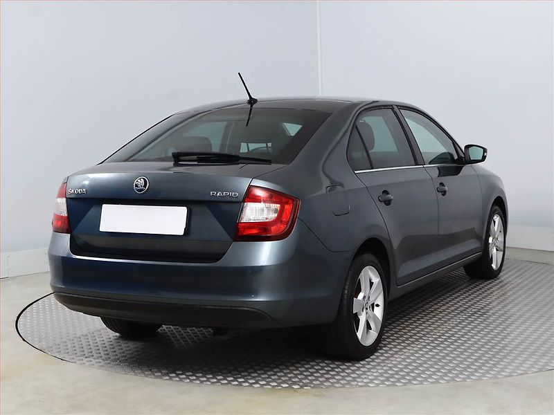 Škoda Rapid (2018) 1.0 TSI, Tempomat - fotka 5 z 16