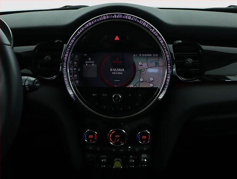 Mini Ostatní (2022) Cooper SE 32 kWh, SoH 95% - fotka 12 z 18