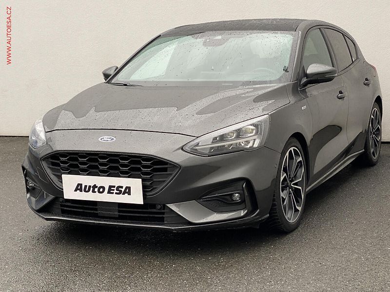 Ford Focus (2018) 1.5 TDCi, AT, headUP - fotka 3 z 20