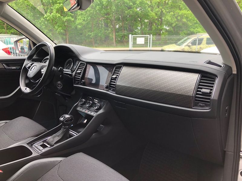 Škoda Kodiaq (2021) 2.0 TDi 4x4 DSG - fotka 16 z 35