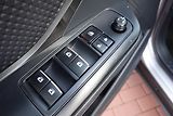 Toyota C-HR 1,2 T 6M/T Active Htd seats - náhled 10