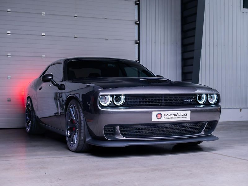 Dodge Challenger SRT HELLCAT 6.2 V8 | 527 kW  - fotka 3 z 56