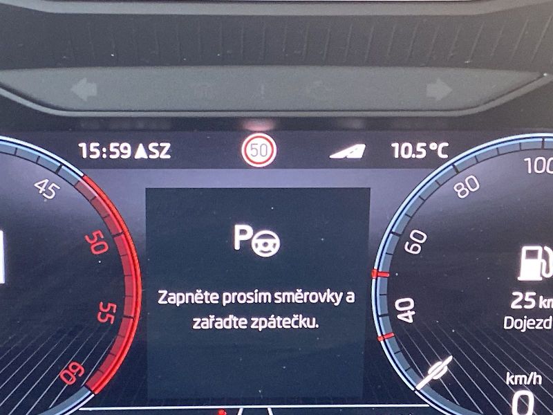 Škoda Superb (2023) Combi 2.0 TDI 4x4 DSG L&K - fotka 24 z 41
