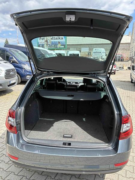 Škoda Octavia (2018) - fotka 13 z 14