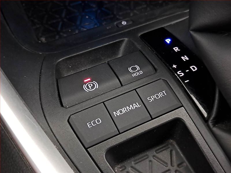 Toyota RAV4 (2023) 2.5 Hybrid - fotka 19 z 22