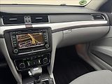 Škoda Superb 2,0 TDi DSG ALU COLUMBUS TAŽNÉ - náhled 13