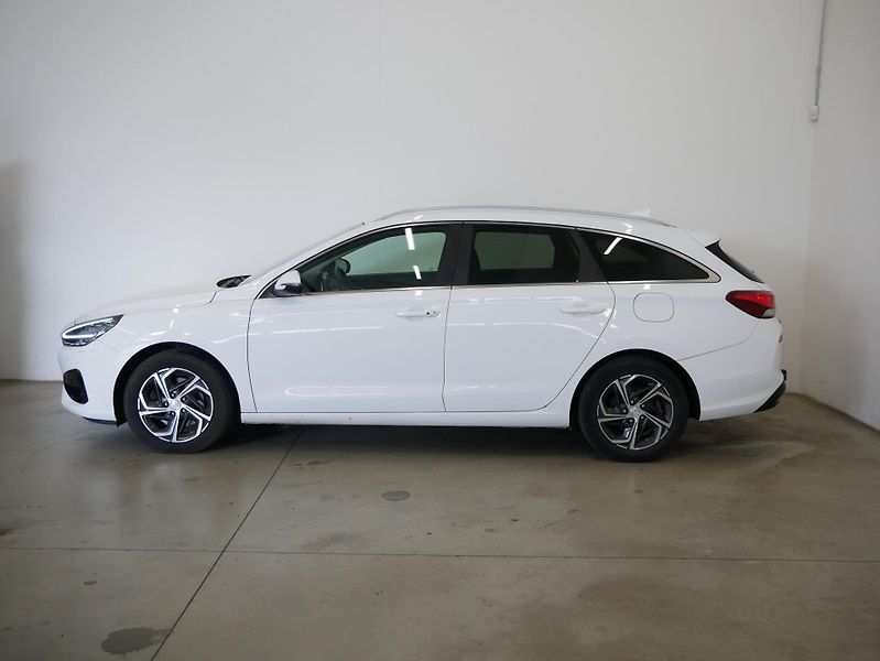 Hyundai i30 - fotka 3 z 31