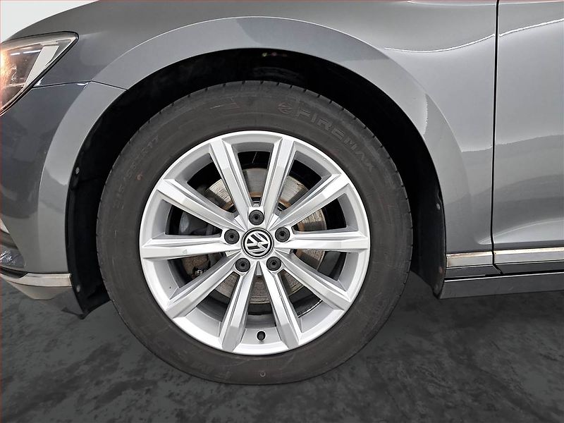 Volkswagen Passat (2016) Business 2.0 TDI, Kůže - fotka 14 z 15
