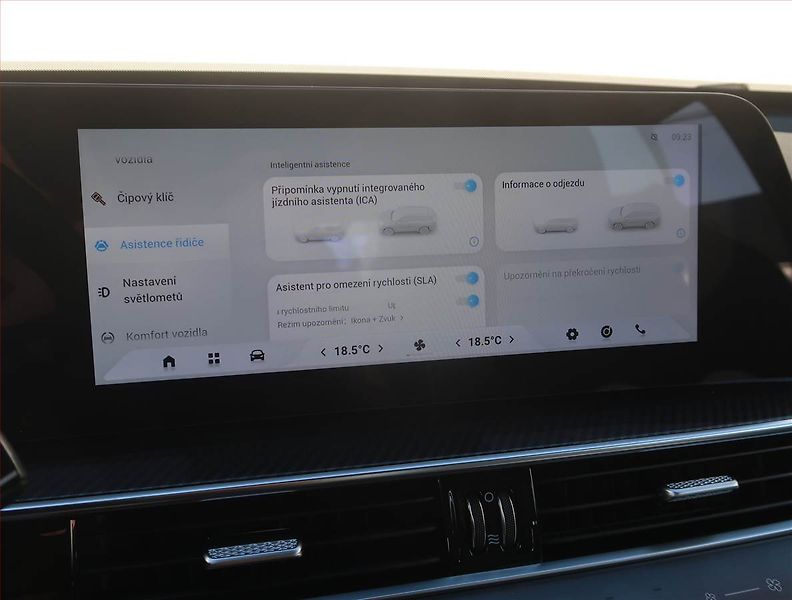 Chery Tiggo 7 (2026) 1.6 TGDI, LUXURY, Ad. tempomat - fotka 18 z 23