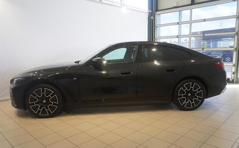 BMW i4 M60 xDrive Gran Coupé 440kW - fotka 2 z 11