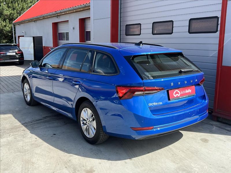 Škoda Octavia 2,0 TDi Ambition LED záruka - fotka 3 z 30