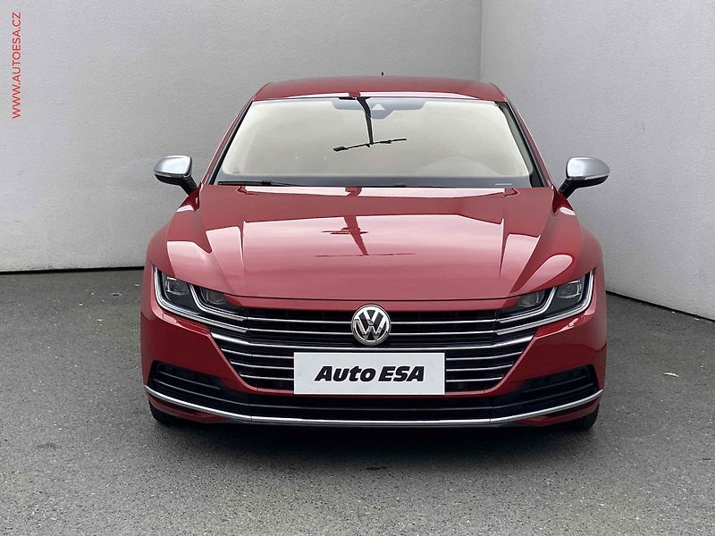Volkswagen Arteon (2018) 2.0TDi, 2.maj,ČR, Elegance - fotka 2 z 20