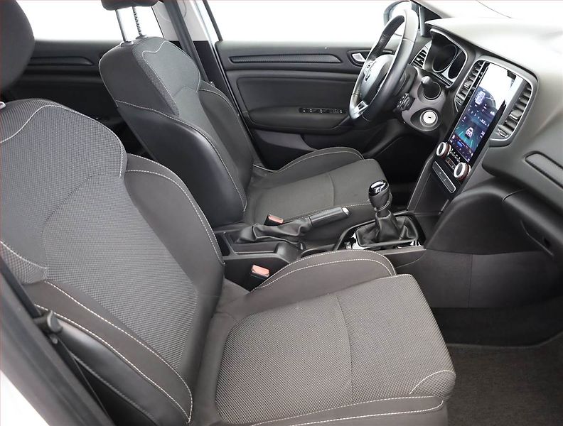 Renault Mégane (2020) 1.3 TCe, Tempomat - fotka 7 z 16