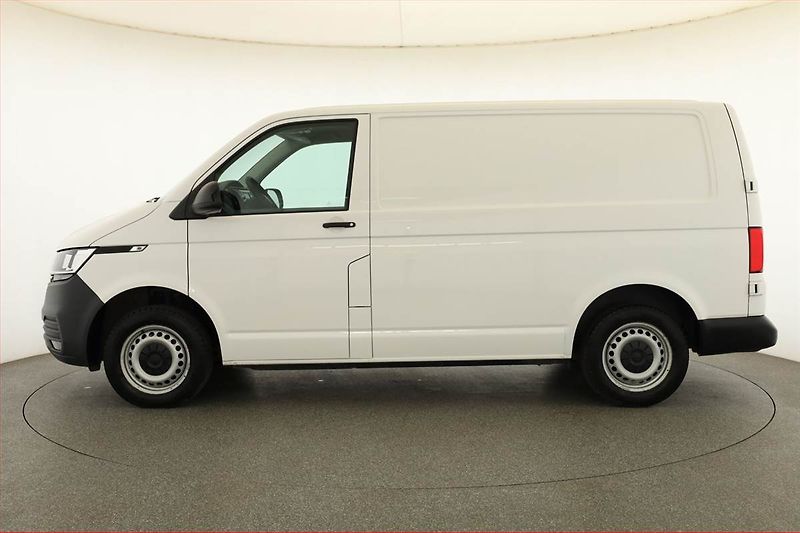 Volkswagen Transporter (2021) 2.0 TDI, ČR, 1Maj - fotka 3 z 13
