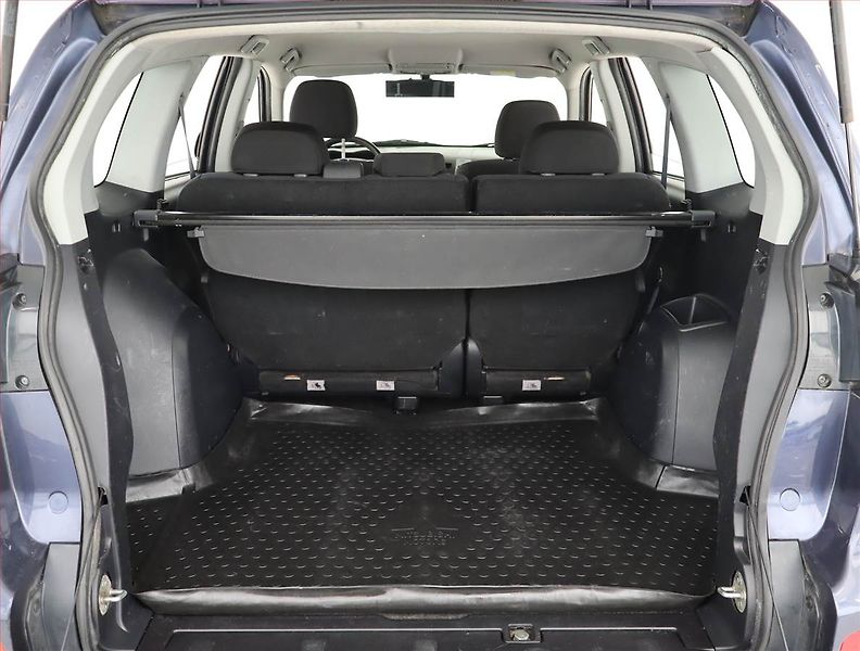Mitsubishi Outlander (2009) 2.4 MIVEC, po STK, jezdí dobře - fotka 13 z 16