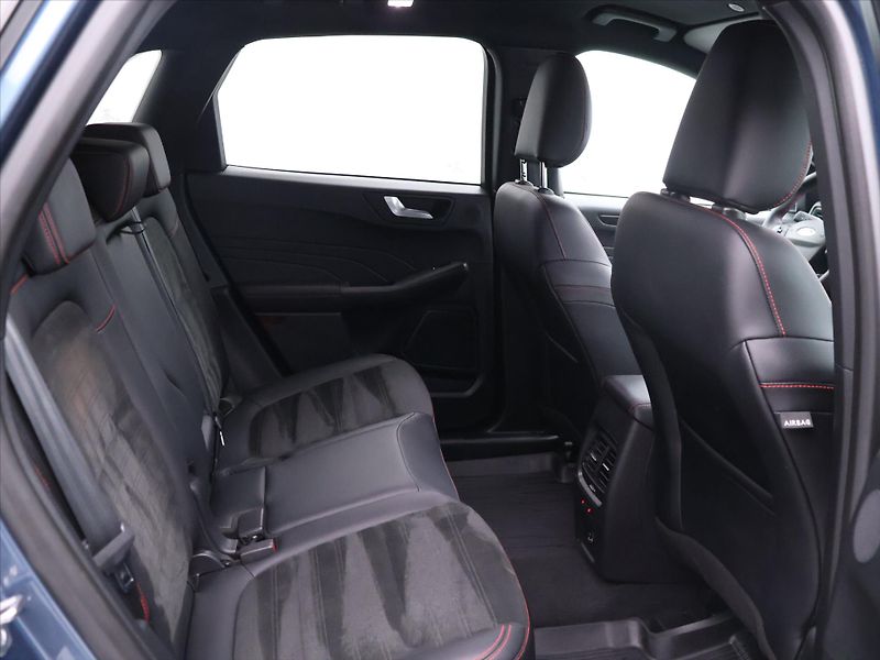 Ford Kuga 2,5 DT 112kW Hybrid CZ LED 4X4 - fotka 13 z 31