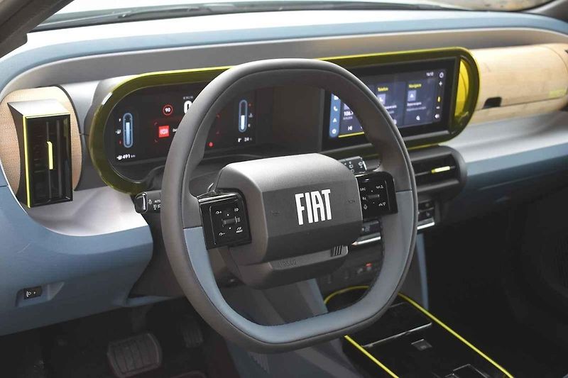 Fiat Grande Panda bude pro dvou až tříčlenné rodiny dobrým společníkem.