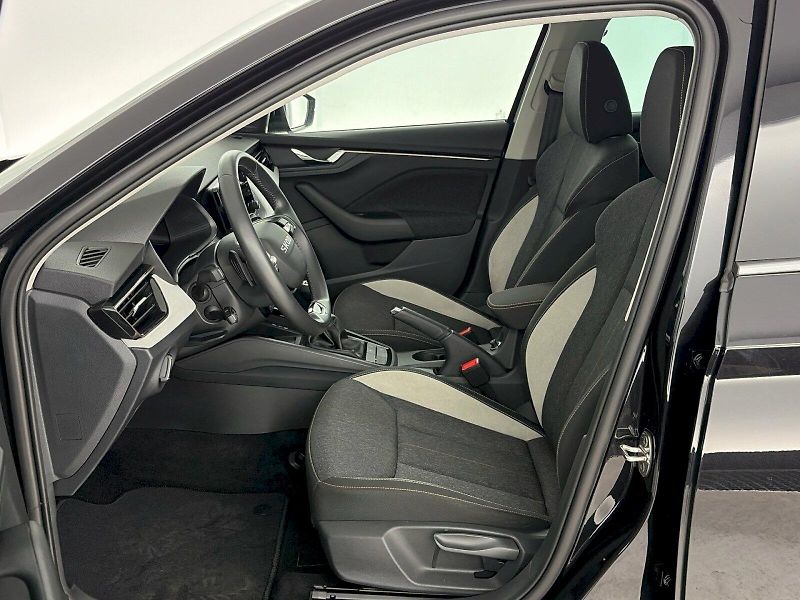 Škoda Scala (2025) DSG 1.0TSI 85kW Top Selection - fotka 7 z 31