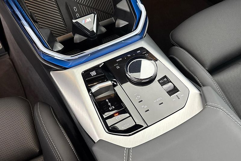 BMW X3 xDrive40d - fotka 22 z 25