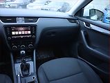 Škoda Octavia (2018) 2.0 TDI, Automat, Serv.kniha - náhled 8