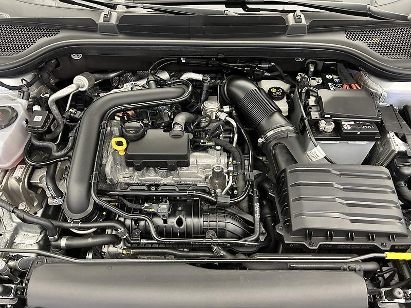 Škoda Scala 1.0 TSI Top selection - fotka 24 z 24