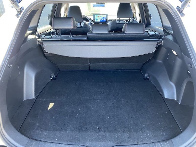 Toyota RAV4 2.5Plug-in, ČR, Selection, 4x4 - fotka 30 z 36