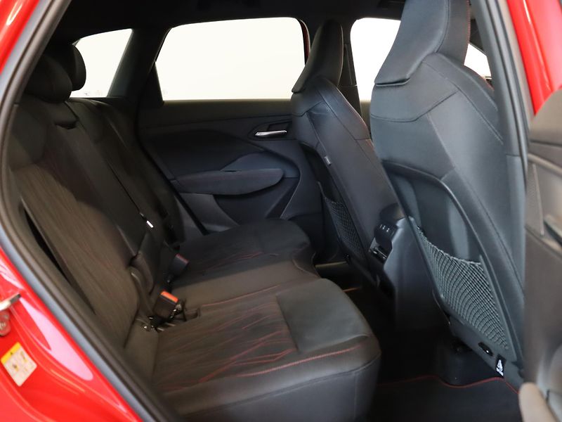 Audi Q3 TFSI Stronic - fotka 14 z 30